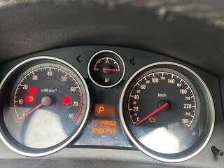 2011 Opel Astra H Рестайлинг, серый, 455000 рублей, вид 4