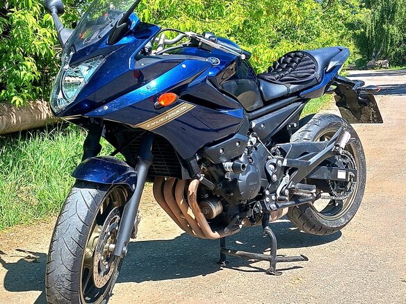 2009 Yamaha XJ6 (FZ6R), синий, 556000 рублей
