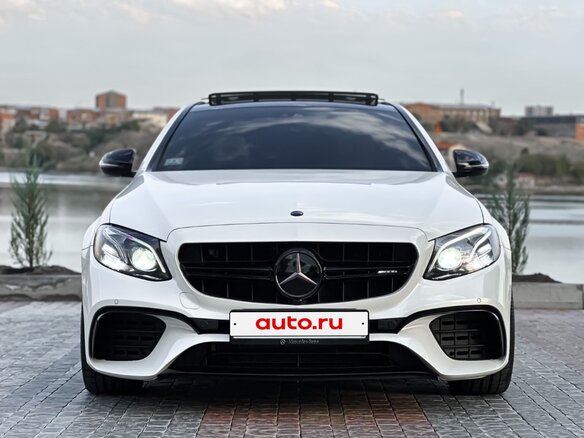 2018 Mercedes-Benz E-Класс 300 V (W213, S213, C238), белый, 3800000 рублей - вид 1
