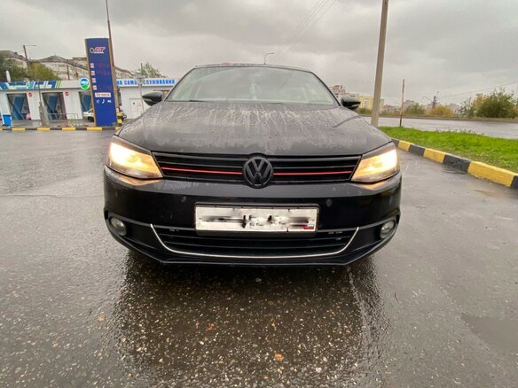 2013 Volkswagen Jetta VI, чёрный
