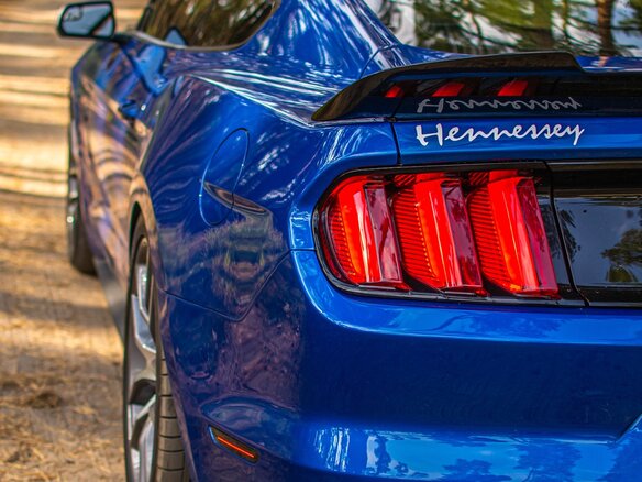 2017 Ford Mustang VI, синий, 4700000 рублей - вид 22