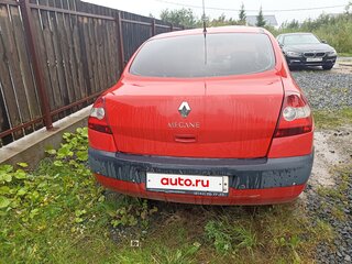 2004 Renault Megane II, красный, 200000 рублей, вид 5