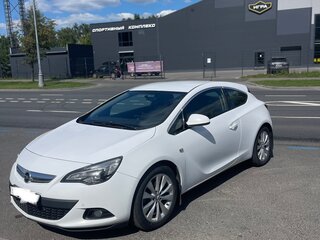 2013 Opel Astra GTC J Рестайлинг, белый, 750000 рублей, вид 1