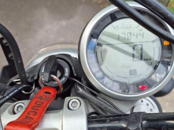 2016 Ducati Scrambler 800, жёлтый, 500000 рублей - вид 7