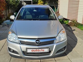 2014 Opel Astra H Рестайлинг, серебристый, 825000 рублей, вид 1