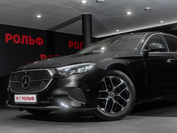 2025 Mercedes-Benz E-Класс 200 VI (W214, S214), чёрный, 7350000 рублей - вид 11