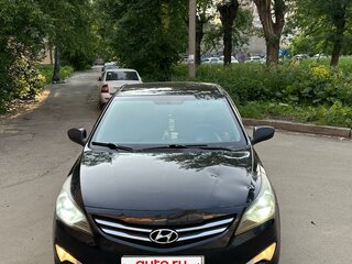 2015 Hyundai Solaris I Рестайлинг, чёрный, 600000 рублей, вид 2