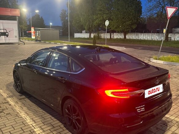 2019 Ford Fusion (North America) II Рестайлинг, чёрный, 1200000 рублей - вид 4