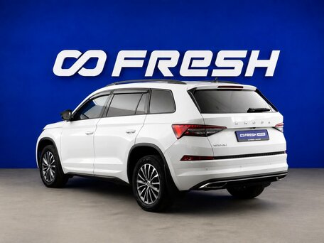 2022 Skoda Kodiaq I Рестайлинг, белый, 2877077 рублей, вид 2