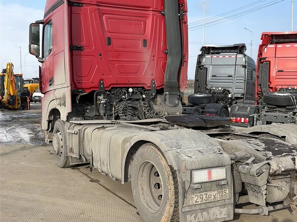 2024 КамАЗ 54902, красный, 4383000 рублей - вид 3