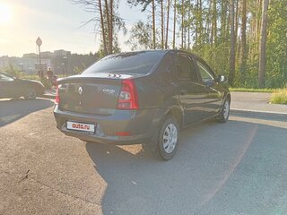 2010 Renault Logan I Рестайлинг, серый, 550000 рублей, вид 3