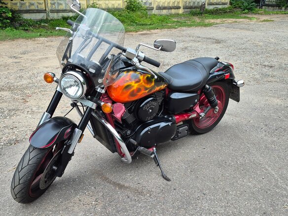 2007 Kawasaki VN1600 Vulcan, чёрный, 560000 рублей