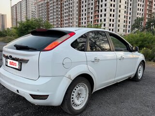 2008 Ford Focus II Рестайлинг, белый, 265000 рублей, вид 3