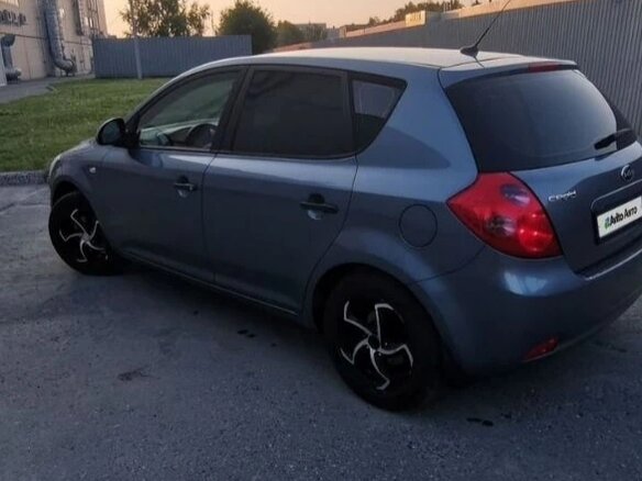 2007 Kia Ceed I, синий, 500000 рублей - вид 4