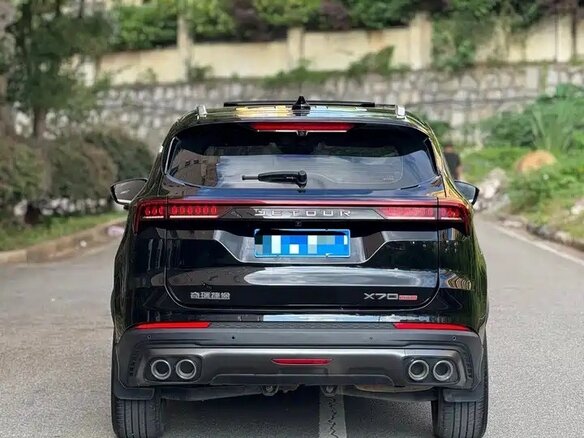 2022 Jetour X70+ I, чёрный - вид 3