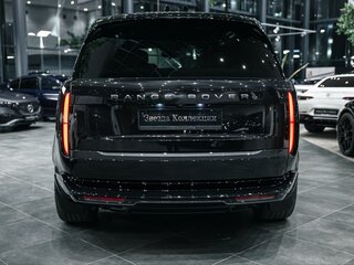 2025 Land Rover Range Rover P530 MHEV Long V, чёрный, 19810000 рублей, вид 4
