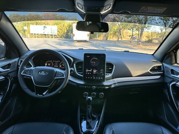 2024 Lada (ВАЗ) Vesta SW Cross I Рестайлинг (NG), коричневый, 1430000 рублей - вид 7