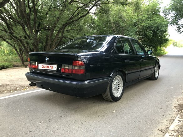 1994 BMW 5 серии 525i III (E34), синий - вид 8