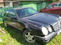 1996 Mercedes-Benz E-Класс 230 II (W210, S210), синий, 200000 рублей - вид 1
