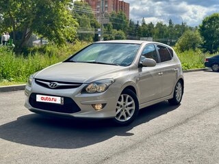 2010 Hyundai i30 I Рестайлинг, бежевый, 725000 рублей, вид 4