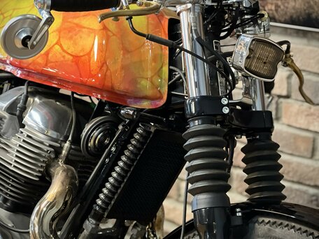 2024 Royal Enfield Continental GT, золотистый, 1300000 рублей, вид 4