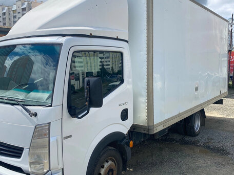 2008 Renault Maxity, белый, 1100000 рублей, вид 1