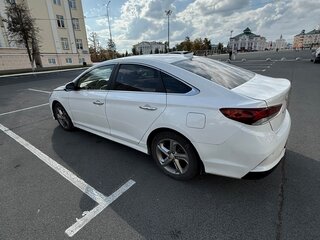 2018 Hyundai Sonata VII (LF) Рестайлинг, белый, 1650000 рублей, вид 3