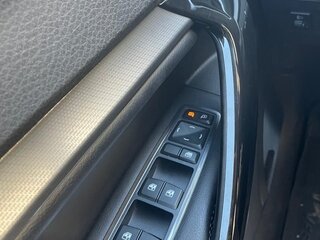 2024 Lada (ВАЗ) Vesta I Рестайлинг (NG), чёрный, 1450000 рублей, вид 4