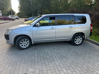 2019 Toyota Succeed I Рестайлинг, серебристый, 1300000 рублей, вид 4