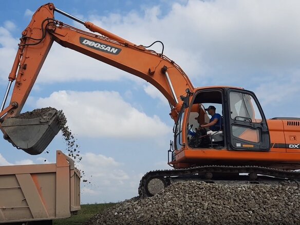 2012 Doosan DX, золотистый