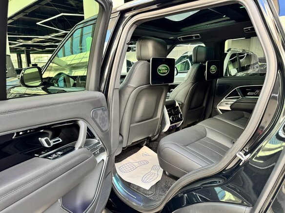 2026 Land Rover Range Rover P400 MHEV V, чёрный - вид 22