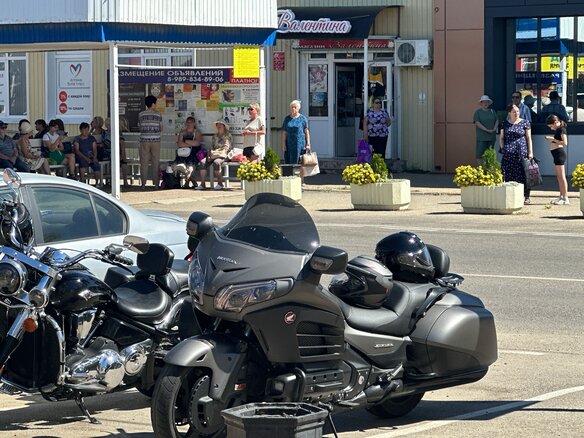 2016 Honda GL 1800 Gold Wing, чёрный, 2000000 рублей - вид 3