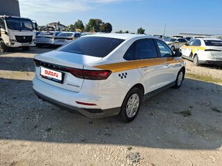2024 Geely Emgrand II, белый, 1190000 рублей, вид 3