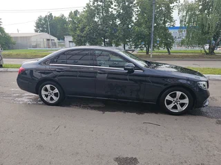2019 Mercedes-Benz E-Класс 200 V (W213, S213, C238), чёрный, 2600000 рублей, вид 3