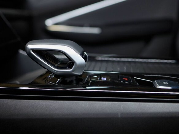 2026 Geely Cityray, серый, 3344990 рублей - вид 29