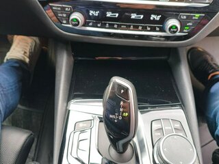 2020 BMW 5 серии 520d VII (G30/G31/G38), серый, 3600000 рублей, вид 4