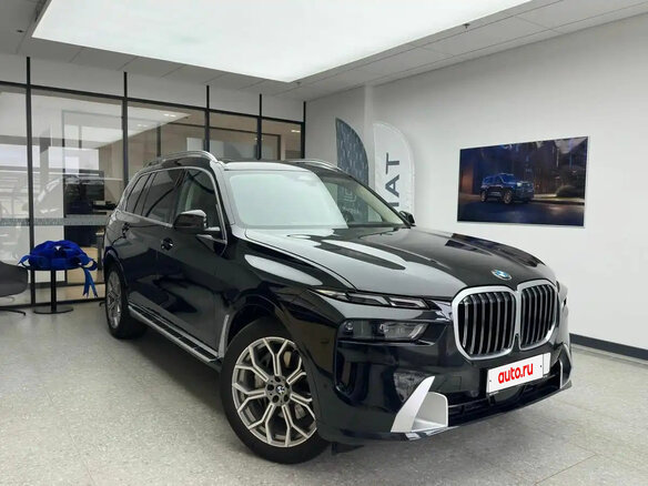 2023 BMW X7 40i I (G07) Рестайлинг, чёрный, 10977000 рублей - вид 14