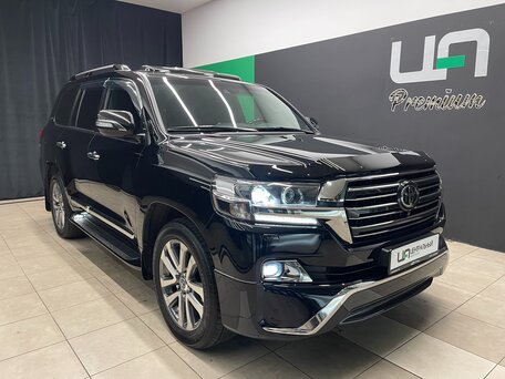 Toyota Land Cruiser 200 Series Рестайлинг 2