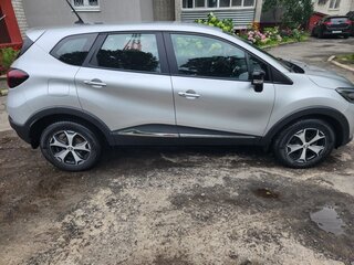 2020 Renault Kaptur I Рестайлинг, серебристый, 1650000 рублей, вид 2
