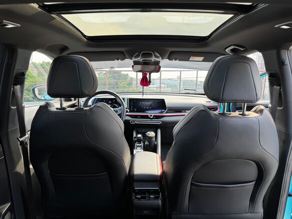 2023 Geely Coolray (Binyue Cool) I Рестайлинг, голубой, 1800000 рублей - вид 22