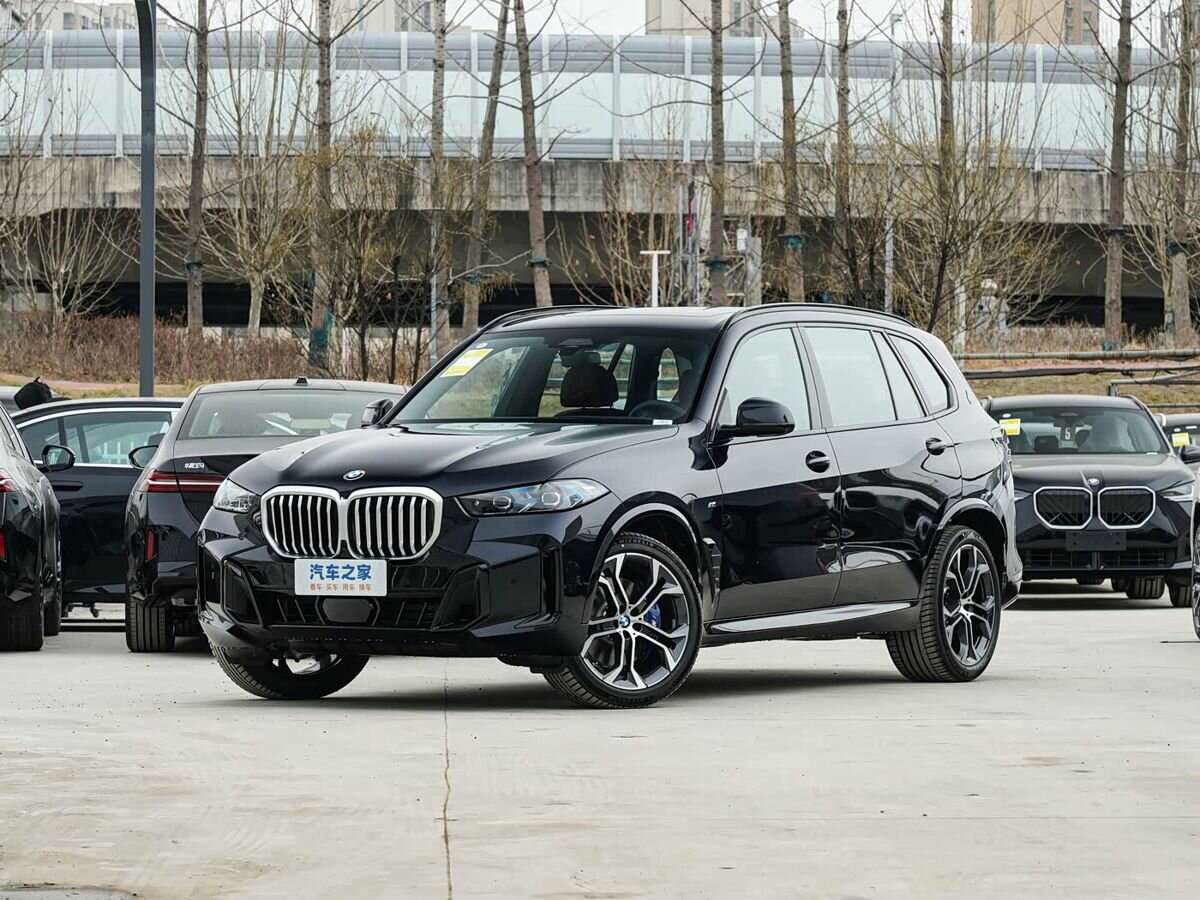 Открыть фотографии: BMW X5 IV (G05/G18) Рестайлинг