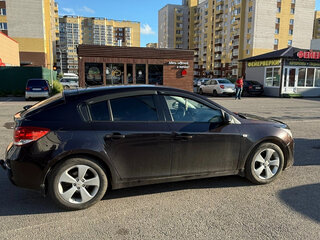 2013 Chevrolet Cruze I Рестайлинг, коричневый, 700000 рублей, вид 5