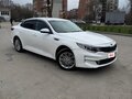 2017 Kia Optima IV, белый, 800000 рублей - вид 1