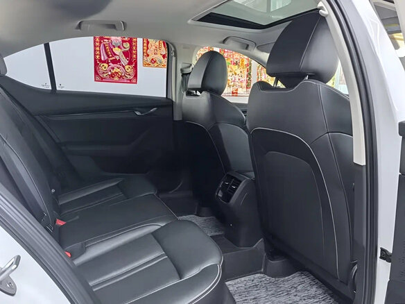 2023 Skoda Octavia IV (A8), белый - вид 9