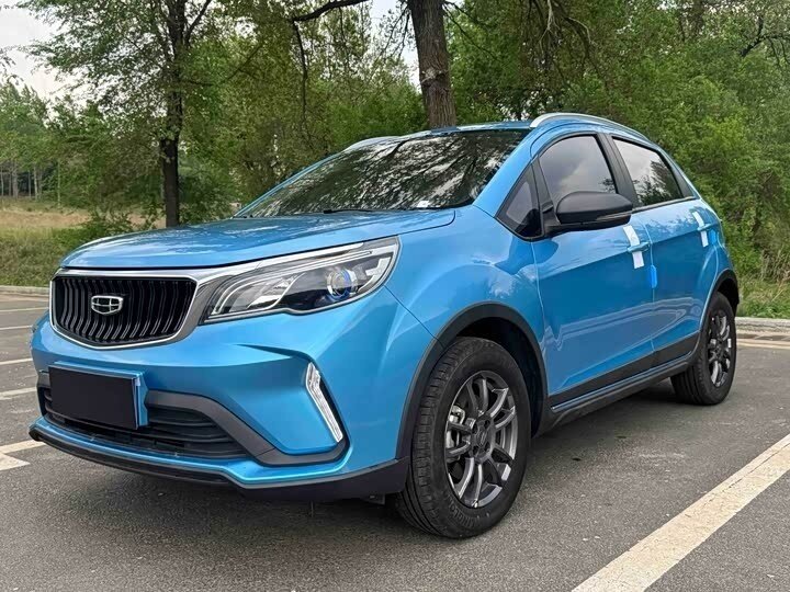 Открыть фотографии: Geely Vision X3 Pro