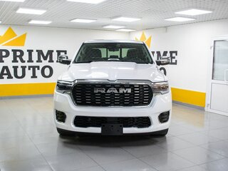 2026 Ram 1500 Crew Cab V Рестайлинг, белый, 10999000 рублей, вид 2