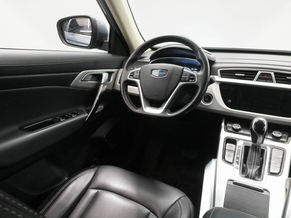 2020 Geely Atlas I, серый, 1650000 рублей - вид 12