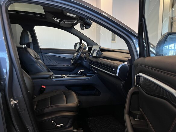 2023 Geely Okavango I Рестайлинг, серый, 3176000 рублей - вид 27