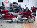 2023 Honda GL 1800 Gold Wing, красный - вид 2