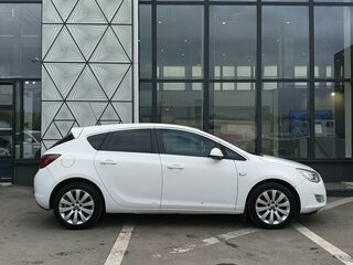 2012 Opel Astra J, белый, 599000 рублей, вид 4